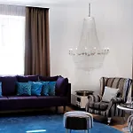 Radisson Blu Plaza Hotel,