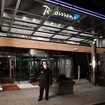 Radisson Blu Plaza Hotel, Ξενοδοχείο 4*