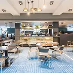 Radisson Blu Plaza Hotel, 4*