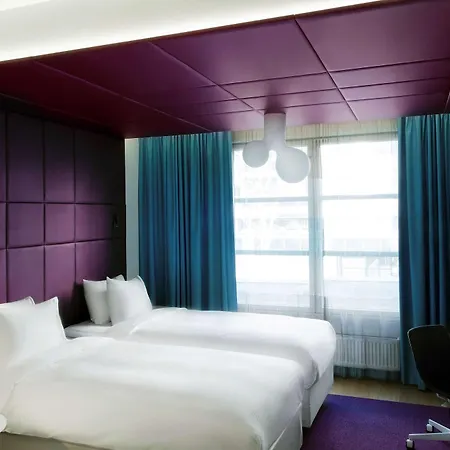 Radisson Blu Plaza Hotel, 4*
