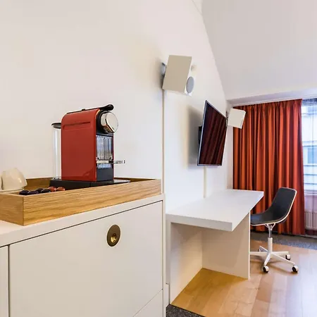 Radisson Blu Plaza Hotel, Hotel Helsinki