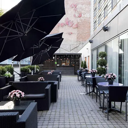 Radisson Blu Plaza Hotel, מלון הלסינקי