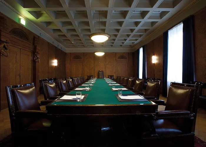 Radisson Blu Plaza Hotel, 4*