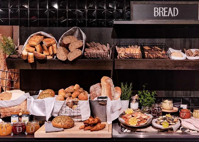 Radisson Blu Plaza Hotel, 4*