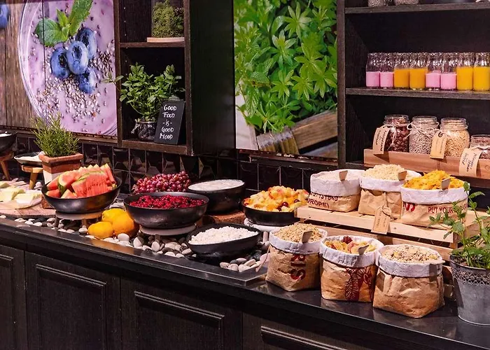 Отель Radisson Blu Plaza Hotel, 4*