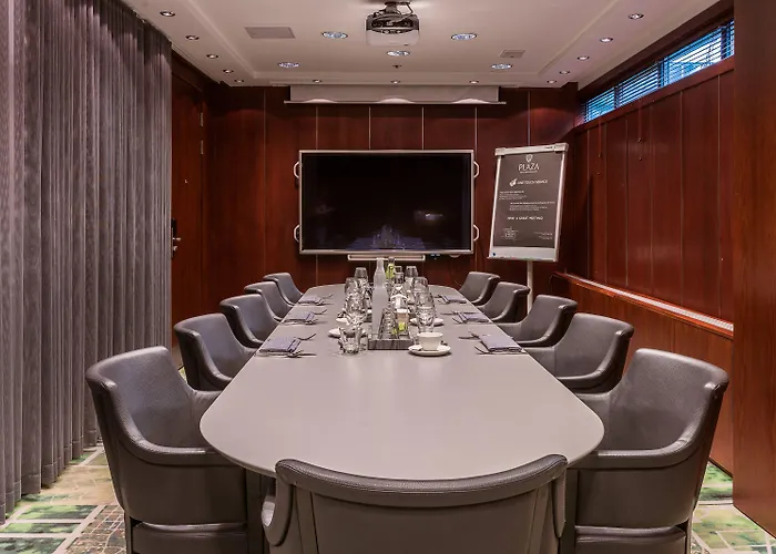 Radisson Blu Plaza Hotel, Hotel 4*