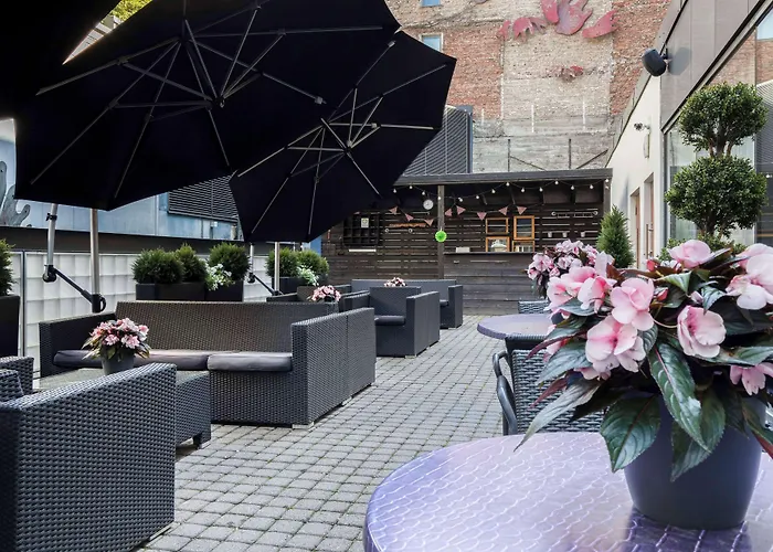 Radisson Blu Plaza Hotel, Отель