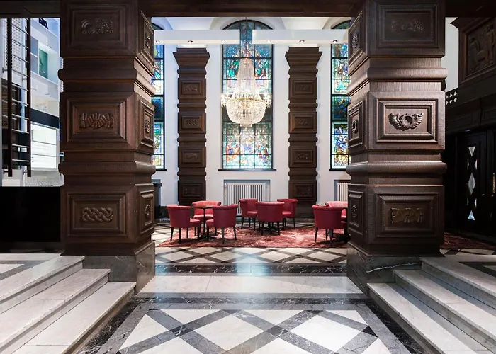 Radisson Blu Plaza Hotel, Hotel 4*