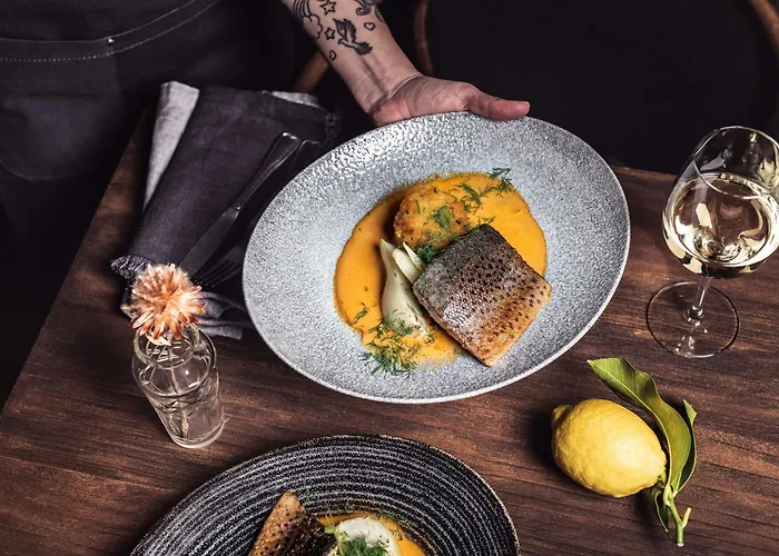 Radisson Blu Plaza Hotel,