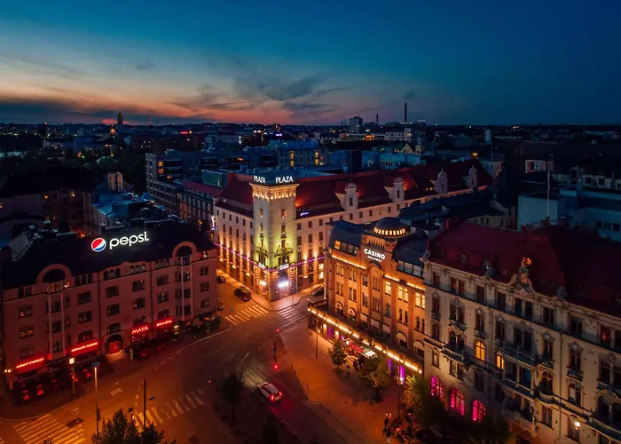 Radisson Blu Plaza Hotel, Отель Хельсинки