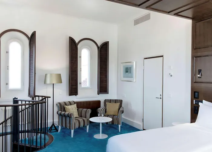 Отель Radisson Blu Plaza Hotel,